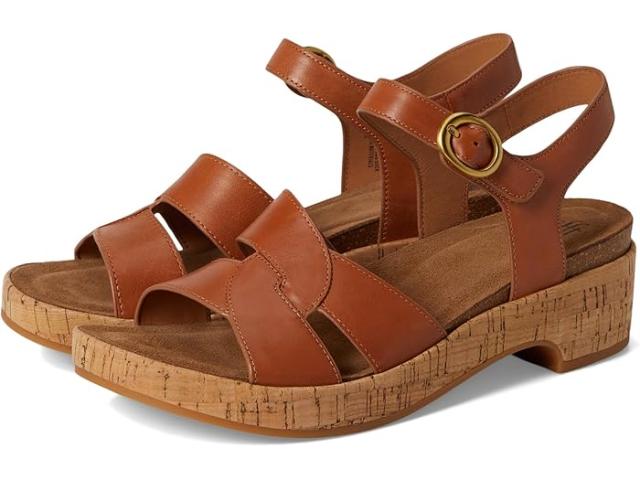 (取寄) ソフト レディース カプリ Sofft women Capri Luggage