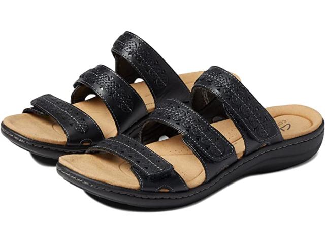 (取寄) クラークス レディース ローリアン コーヴ Clarks women Clarks Laurieann Cove Black Leatherの通販は