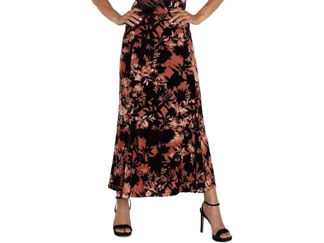 (取寄) リバプールロサンゼルス レディース フィット アンド フレア プル オン スカート ウィズ ライニング ミッド ライズ バーンアウト ベルネット ニット Liverpool Los Angeles women Liverpool Los Angeles Fit & Flare Pull On Skirt With Lining Mid Riseの通販は 24,250円