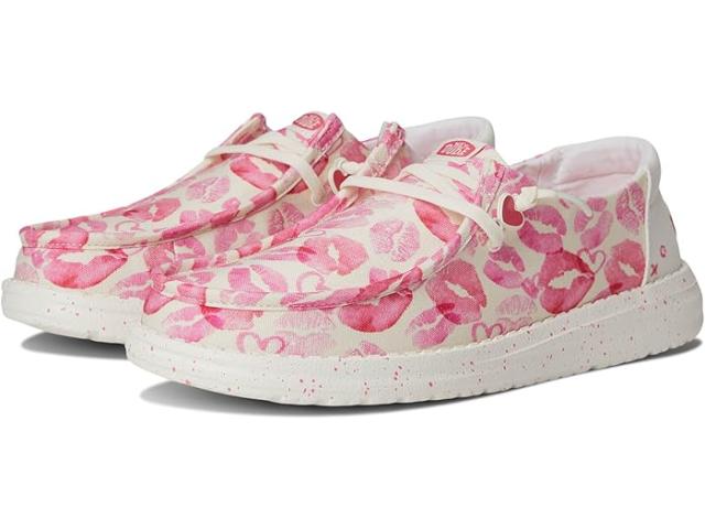 (取寄) ヘイ デュード レディース ウェンディ キッシズ Hey Dude women Wendy Kisses Pink/Whiteの通販は 17,006円