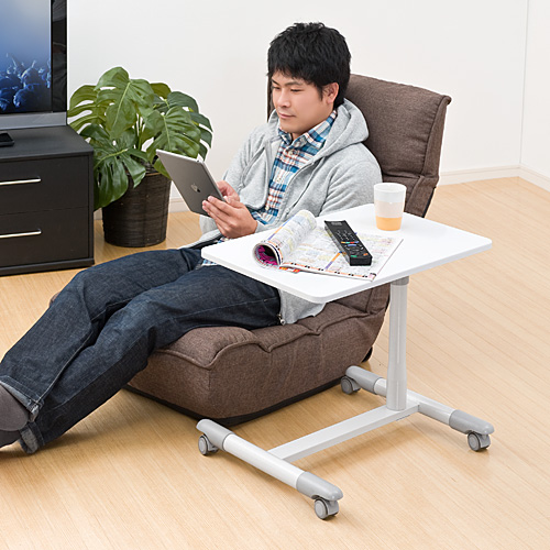 サイドテーブル ガス圧 高さ調整 51〜65cm ストッパー付きキャスター ホワイト ベッドサイド テーブル [100-DESK094W]_3