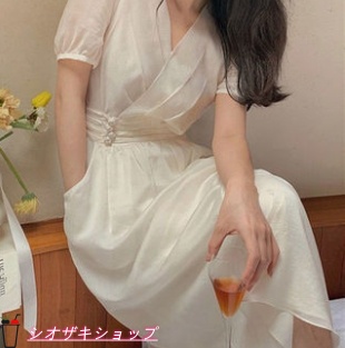 ワンピース ロングスカート フレアスカート 膝下 ミモレ ミモレ丈 袖あり 半袖 ボリューム袖 パフスリーブ Ｖネック フレア 切り替えデザイン チュール シフォン ベルト ウエストマーク かわいい 大人可愛い きれいめ カジュアル 大人 上品 リゾート 着回し おしゃれ お洒落