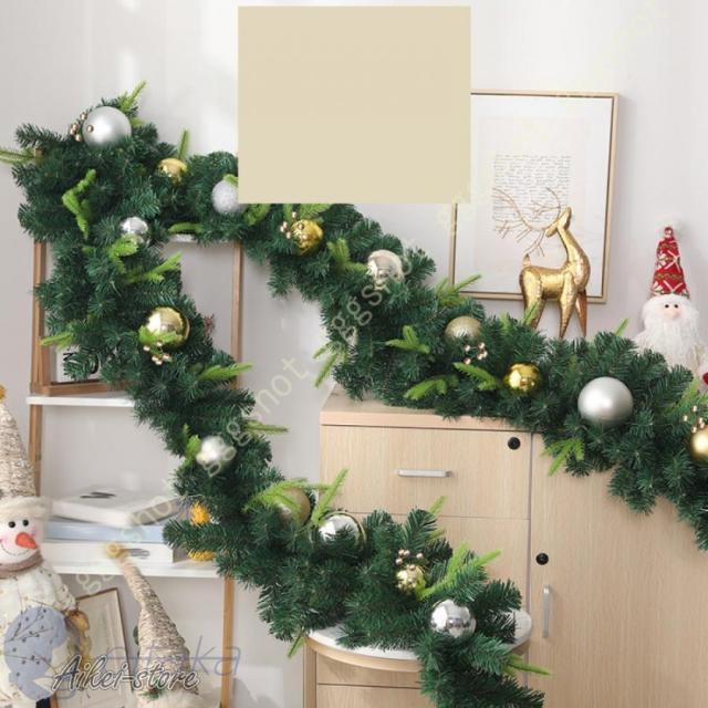 クリスマスリース クリスマスボール クリスマス飾り クリスマスツリー リース ドア 玄関 庭園 部屋 壁飾り ガーランド 松かさ おしゃれ 新年飾り 4,615円