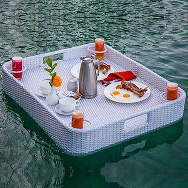 プール用フローティングトレイ 正方形の籐製プールテーブル、ドリンク