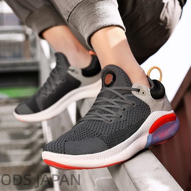 メンズスニーカー 夏 スニーカー メンズ おしゃれ シューズ 黒 白 安い スポーツ 通気 軽量 セール