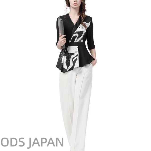 ブラウス トップス プリント柄 襟付き 5分袖 Vネック アシンメトリー