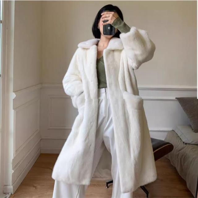 ファーコート ボリューム冬新作フェイクファー 秋冬服 カジュアル暖かい フェイクファーレディースフード付きロング丈もこもこ ファーコート ボリューム冬新作フェイクファー 秋冬服 カジュアル