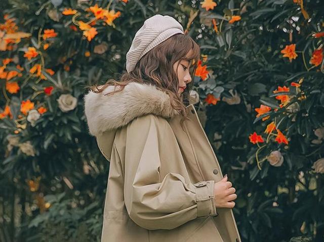 ロング丈 ダウンジャケット ダウンコート 厚手 冬 裏毛ネック ファーフート付き中綿ジャケット 防寒対策 レディース ライト 中綿 コート ロング 登山 軽量 ダウンコート ロングコート コート ジャケット ミドル丈