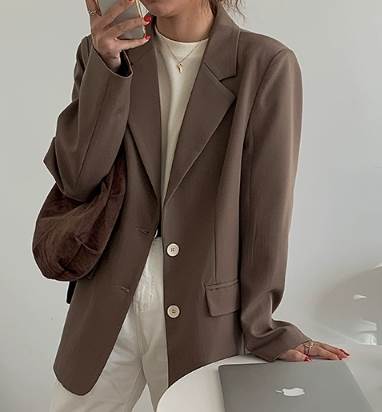 レディース ジャケット テーラードジャケット ミドル丈 長袖 萌袖 襟付き ワイド オーバーサイズ ポケット 大人可愛い きれいめ シンプル カジュアル 上品 かっこいい ラフ メンズライク おしゃれ