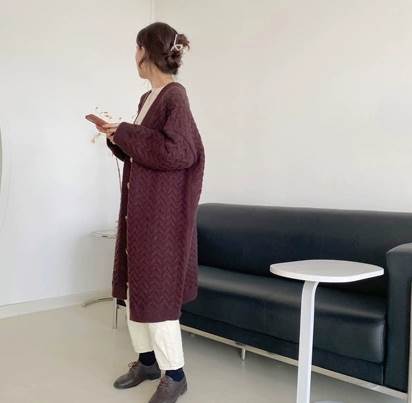 トップス カーディガン ロング丈 袖付き 長袖 襟なし Vネック 前開き もこもこ ニット かわいい 大人可愛い きれいめ シンプル 大人 上品 おしゃれ かっこいい レトロ こなれ感 都会 大人女子