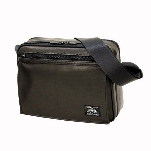 ポーター アメイズ ショルダーバッグ(S) 022-03791 10 ブラック PORTER 吉田カバン ショルダーバッグ AMAZE レザー ギフト プレゼント 日本製 A5サイズ 斜めがけの通販は 35,200円