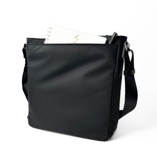 ゼロハリバートン サイファークワイエット ショルダーバッグ ZERO HALLIBURTON CIPHER QUIET Square Shoulder Bag 81532 メンズ 4L A5サイズ 8.0インチPC デイリー ビジネス 旅行 ショルダーバッグ