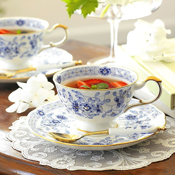 ナルミNARUMI ボーンチャイナ ミラノ コーヒーカップ＆ソーサー 2客