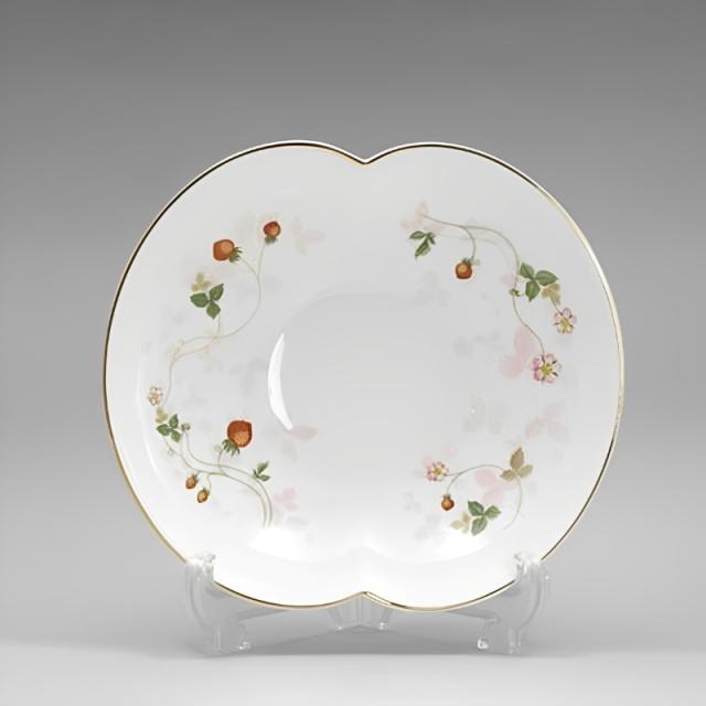 ウェッジウッド WEDGWOOD ギフト ワイルドストロベリー マリアージュボウルS (P)の通販は 5,452円