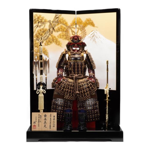 【五月人形】10号 徳川家康 鎧飾り | 雄山作