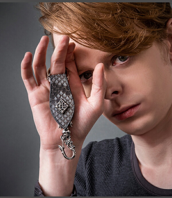 アルテミスクラシック ArtemisClassic カラビナパイソンベルトループ