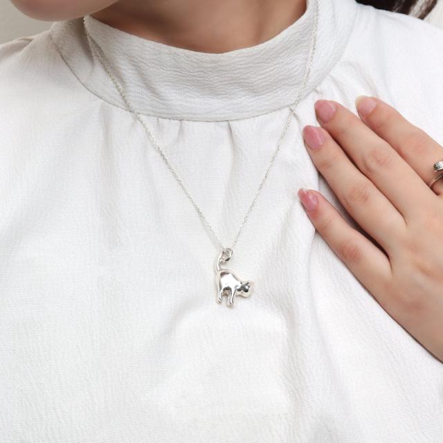 Blue Cat 立体 かぎしっぽ 猫 ペアネックレス ペアペンダント Blue Cat 立体 かぎしっぽ 猫 ペアネックレス ペアペンダント