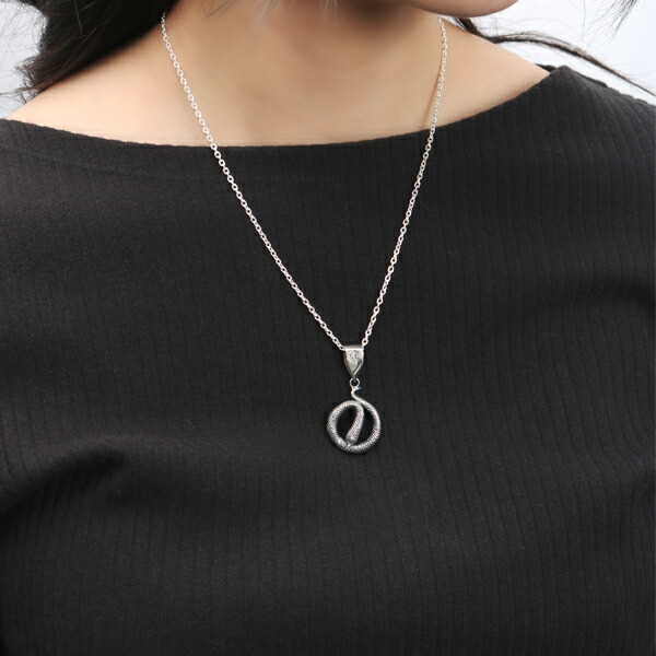 Cold Is シシバナヘビ ペンダントトップ ネックレス シルバー925 シルバーアクセサリー マイマイヘビ ヘビ 蛇 スネーク パイソン ボア_3