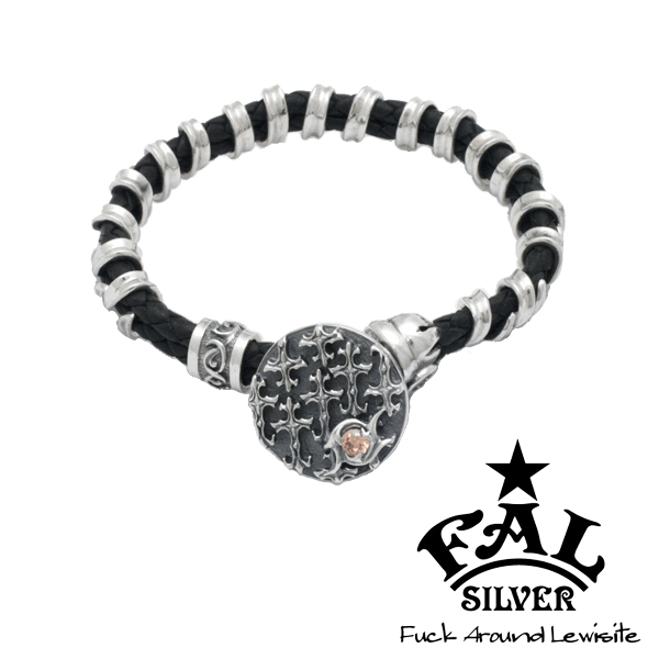 F.A.L ブラッドレスクロスユニティーボタンレザーブレスレットスペシャルエディション コンチョ ジルコニア 四つ編み 本革 牛革の通販は