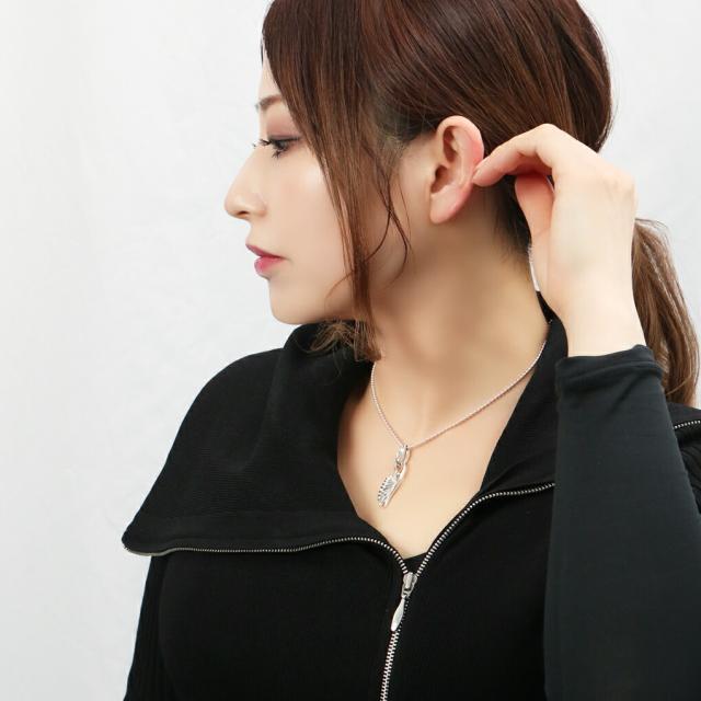 Give Me a Wing 小翼 ペンダントトップ チェーンなし ペンダント 