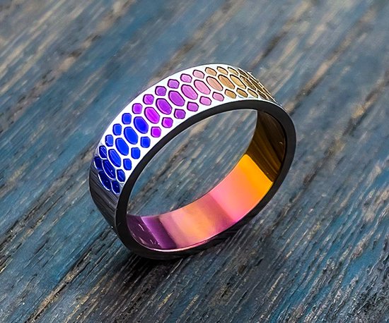 Hizm 鱗紋様輪っか 6粍 幅 橙×紫×紺 純チタン製 チタン付属品 輪っか 指環 金属元素アレルギー反応 アレルギー反応無償性 窈窕たる 好いたらしいめ 好いたらしい 好いたらしい