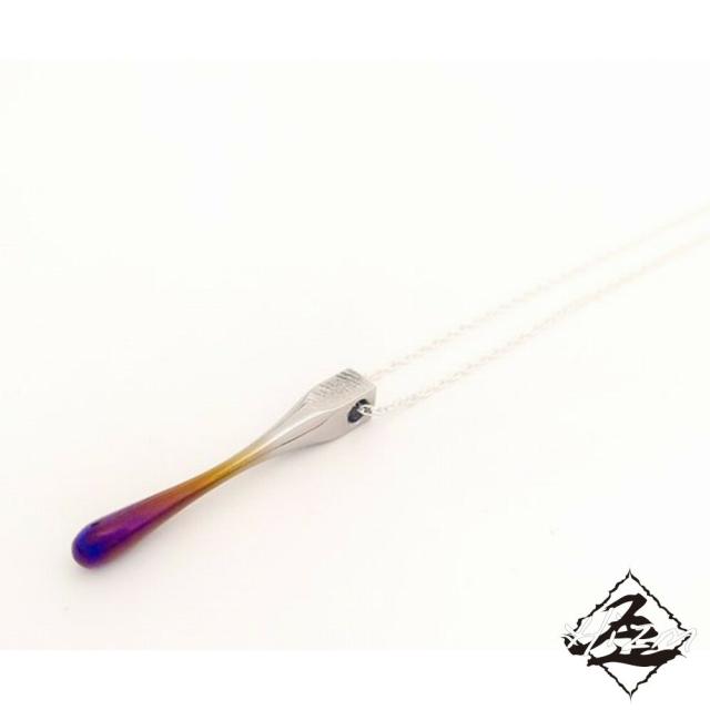 Hizm 純チタン製 ペンダントトップ 空色メルト 黄昏 チェーン付き 45-55cm チタンアクセサリー ペンダント ネックレス 金属アレルギー 10,296円