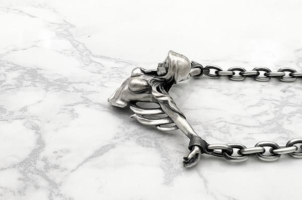 MadGraffiti マッドグラフィティ　クルシフィクシャン　ペンダント ワンメイク／OMC クルシフィクシャンペンダント ： マッド