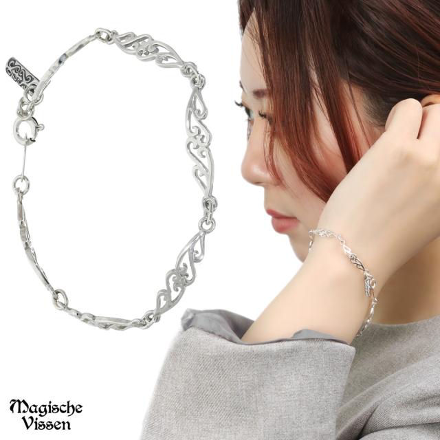 透かし アラベスク ハート ブレスレット シルバー925 唐草模様 蔦 ツタ レース プレート 装飾 繊細 きれい 上品 レディースブレスレット ブレス