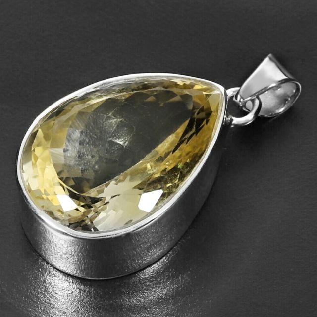 シトリン　K18WG　ペンダント　トップ　天然石　パワーストーン　大粒 シトリン K18WG ペンダント トップ 天然石 パワーストーン 大粒 天然