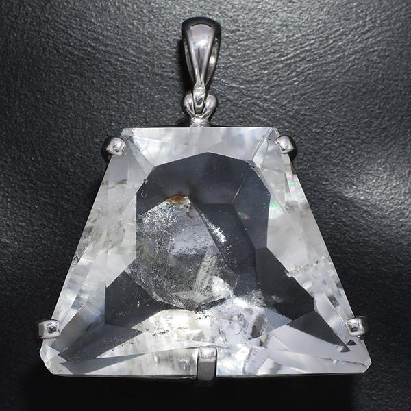 貫入水晶 シルバー ペンダントトップ ペンダントヘッド カット 誕生石 