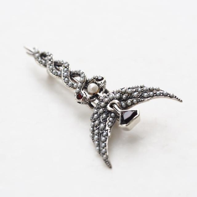 碌山 シードパール 椅子型アクセサリーケース 碌山】公式オンライン