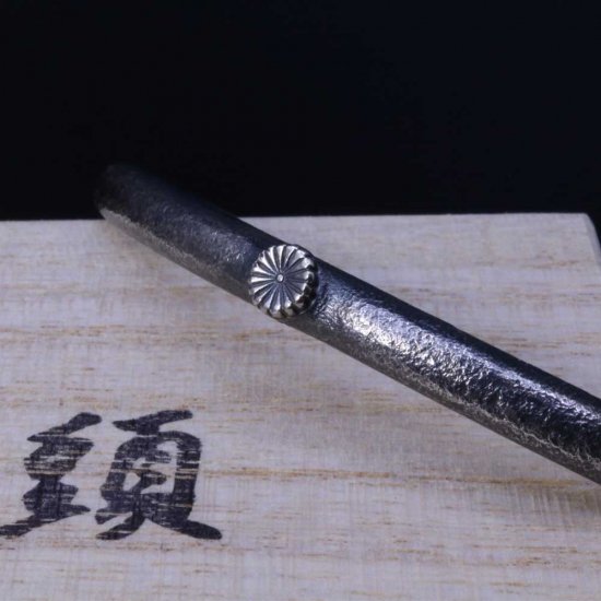 龍頭 甲丸岩石鎚目 バングル (菊×君が代) メンズ シルバー シルバーバングル メンズバングル シルバー925 男性 彼氏 伝統技法 ギフト 人気 おしゃれ_3