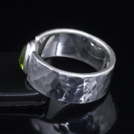 龍頭 ペリドット 丸鎚目 リング 幅8mm 14〜27号 指輪 メンズ シルバー シルバーリング メンズリング シルバー950 男性 彼氏 伝統技法 ギフト 人気_5