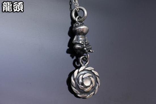 龍頭 蛙×ツイスト ペンダントトップ チェーンなし トップ ヘッド メンズ シルバー ネックレストップ ペンダントヘッド カエル 天然石 シルバー950 龍頭 蛙×ツイスト ペンダントトップ チェーンなし トップ ヘッド