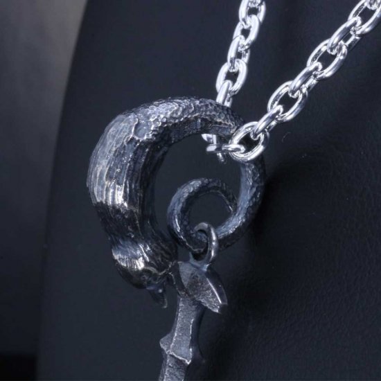 龍頭 天叢雲剣 ネックレス チェーン付き ペンダント メンズ シルバー シルバーネックレス メンズネックレス 剣 刀 武器 シルバー950 男性 彼氏 公式通販