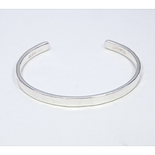 SAINTS セインツ マルチフェイスレディースバングル シルバー925 シルバーアクセサリー 銀 SV925 スターリングシルバー シルバーブレスレの通販は