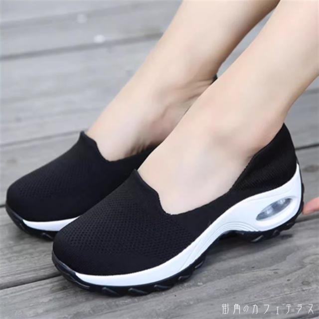 シューズ スリッポン 靴 スニーカー 3色 厚底 アーモンドトゥ 伸縮性 薄手生地 メッシュ 可愛い 大人可愛い シンプル カジュアル シック コンサバ 大人 おしゃれ こなれ感 高見え ラフ 無地 春 夏 秋 オールシーズン シーズンレス 10代 20代 30代 40代 レディース 女性 ママの通販は