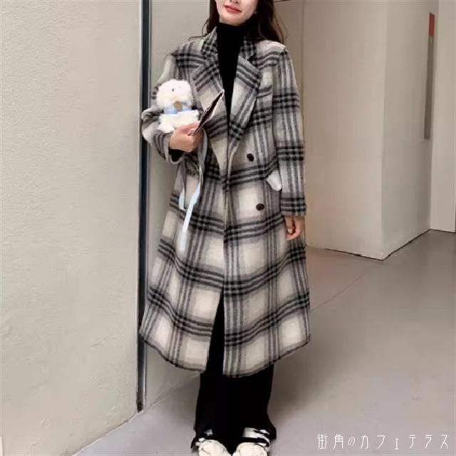 チェスターコート アウター 羽織り ロング 長袖 Vネック 襟付き フレア Aライン ボタン ポケット ニュアンスカラー モノトーンカラー 厚手生地 かわいい 大人可愛い 綺麗 シンプル カジュアル 大人 上品 おしゃれ お洒落 大人女子 こなれ感 エレガント コンサバ 定番アイテムの通販は