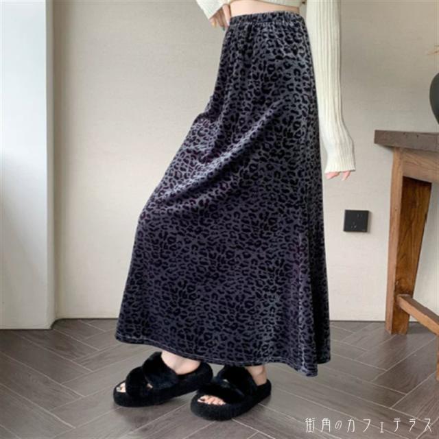 ロングスカート 2色 アンクル丈 マキシ丈 フレア Aライン ハイウエスト 伸縮性 ウエストゴム 厚手 裏地 ベロア かわいい 大人可愛い きれいめ カジュアル 大人 上品 おしゃれ お洒落 こなれ感 コンサバ系 ラフ 抜け感 レディライク ガーリー ヒョウ柄 レオパード 秋 冬 20代の通販は