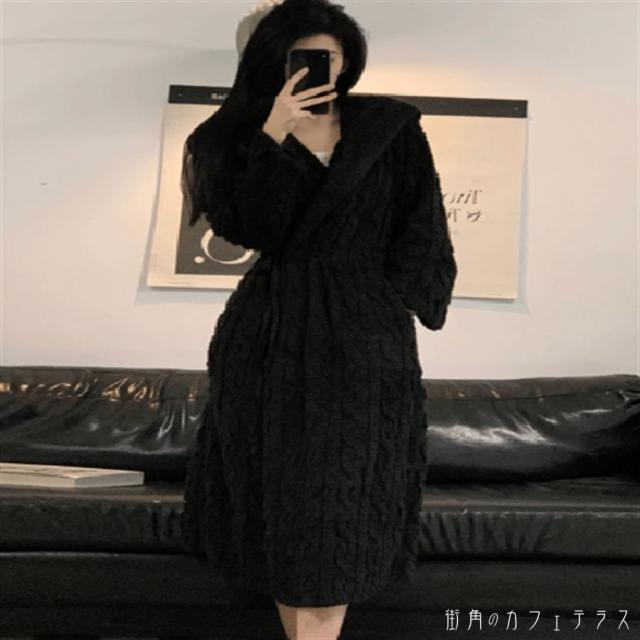 パジャマ ナイトウェア ルームウェア ガウン 2色 ロング マキシ 長袖 Vネック Aライン リボン 薄手生地 可愛い 大人可愛い きれいめ シンプル カジュアル シック コンサバ 華やか 大人 上品 おしゃれ お洒落 こなれ感 高見え 無地 冬 レディース 女性用 ママ 10代 20代 30代の通販は 5,880円