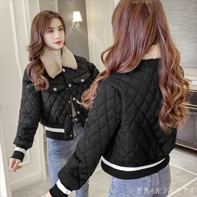 アウター ショートコート ジャケット 羽織り 3色 ダウンジャケット キルティングジャケット ショート ショート丈 袖あり 長袖 Vネック ファー ボア かわいい 大人可愛い 綺麗 シンプル カジュアル 大人 おしゃれ お洒落 大人女子 こなれ感 コンサバ 定番アイテム 体型カバーの通販は