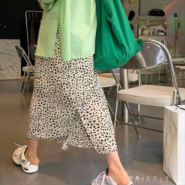 スカート ロングスカート ロング ロング丈 フレア Aライン シンプル スリット かわいい 大人可愛い きれいめ カジュアル 大人 上品 おしゃれ お洒落 レトロ こなれ感 コンサバ系 抜け感 レディライク ダルメシアン 春 誕生日会 30代 40代 レディース 女性用 ママ ママ服の通販は