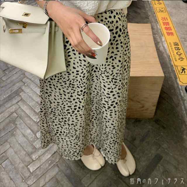 スカート ロングスカート ロング ロング丈 フレア Aライン シンプル スリット かわいい 大人可愛い きれいめ カジュアル 大人 上品 おしゃれ お洒落 レトロ こなれ感 コンサバ系 抜け感 レディライク ダルメシアン 春 誕生日会 30代 40代 レディース 女性用 ママ ママ服の通販は