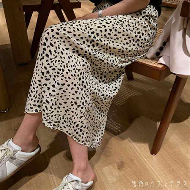 スカート ロングスカート ロング ロング丈 フレア Aライン シンプル スリット かわいい 大人可愛い きれいめ カジュアル 大人 上品 おしゃれ お洒落 レトロ こなれ感 コンサバ系 抜け感 レディライク ダルメシアン 春 誕生日会 30代 40代 レディース 女性用 ママ ママ服の通販は