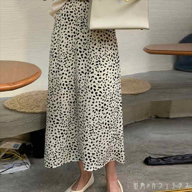 スカート ロングスカート ロング ロング丈 フレア Aライン シンプル スリット かわいい 大人可愛い きれいめ カジュアル 大人 上品 おしゃれ お洒落 レトロ こなれ感 コンサバ系 抜け感 レディライク ダルメシアン 春 誕生日会 30代 40代 レディース 女性用 ママ ママ服の通販は
