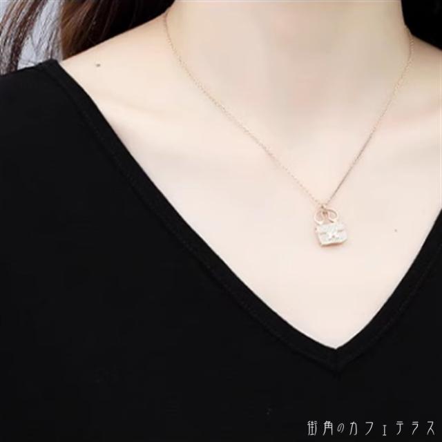ドレス ロングドレス ワンピース 衣装 パーティドレス ロング ロング丈 ミモレ ミモレ丈 袖あり 半袖 Vネック Aライン フレア プリント切り換え エレガント 可愛い 大人可愛い きれいめ シンプル カジュアル シック コンサバ 華やか 大人 上品 おしゃれ お洒落 主役級の通販は