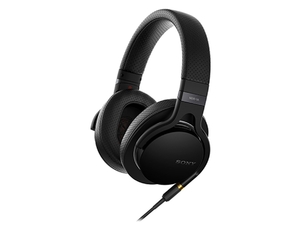 (中古品) ソニー SONY ヘッドホン MDR-1A : ハイレゾ対応 密閉型 折りたたみ式 ケーブル着脱式/バランス接続対応 リモコン・マイク付き マットブラック MDR-1A BIQ