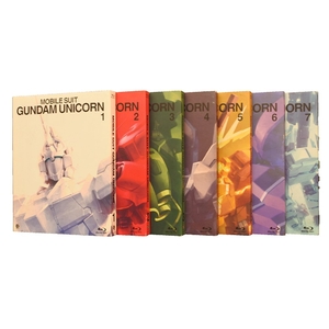 (中古品) 機動戦士ガンダムUC(ユニコーン) 全7巻セット [マーケットプレイス Blu-rayセット]