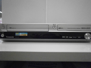 (中古品) Panasonic パナソニック　DMR-EH75V-S シルバー　HDD内蔵ビデオ一体型DVDレコーダー（HDD/DVD/VHSレコーダー）　HDD：200GB　地デジチューナー非搭載