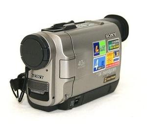 (中古品) SONY　ソニー　DCR-TRV7　デジタルビデオカメラレコーダー　ハンディカム　ミニDV